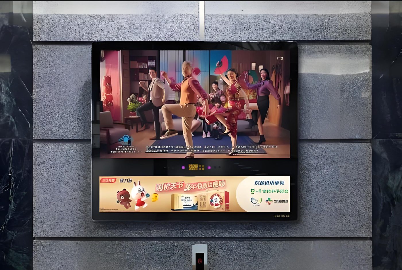 电梯媒体